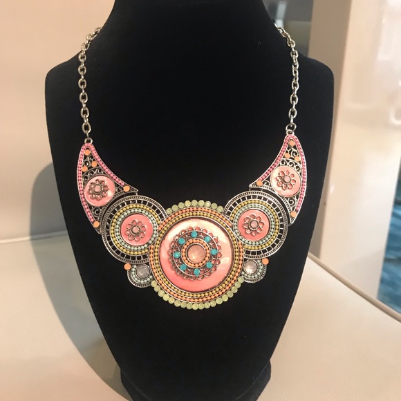 Fashion jewelry Necklace, Beautiful colors - Picture 3 of 5